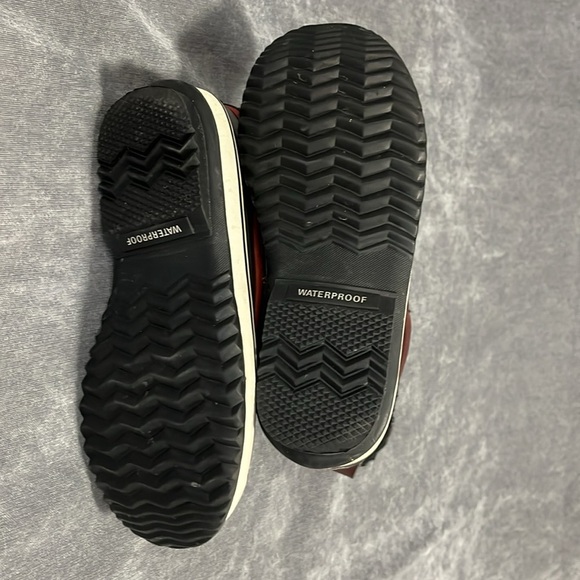 Sorel Women's Winter Carnival waterproof insulated boots size 7​ - Picture 2 of 7